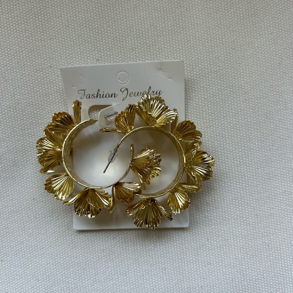 Gold Floral Hoop Earrings